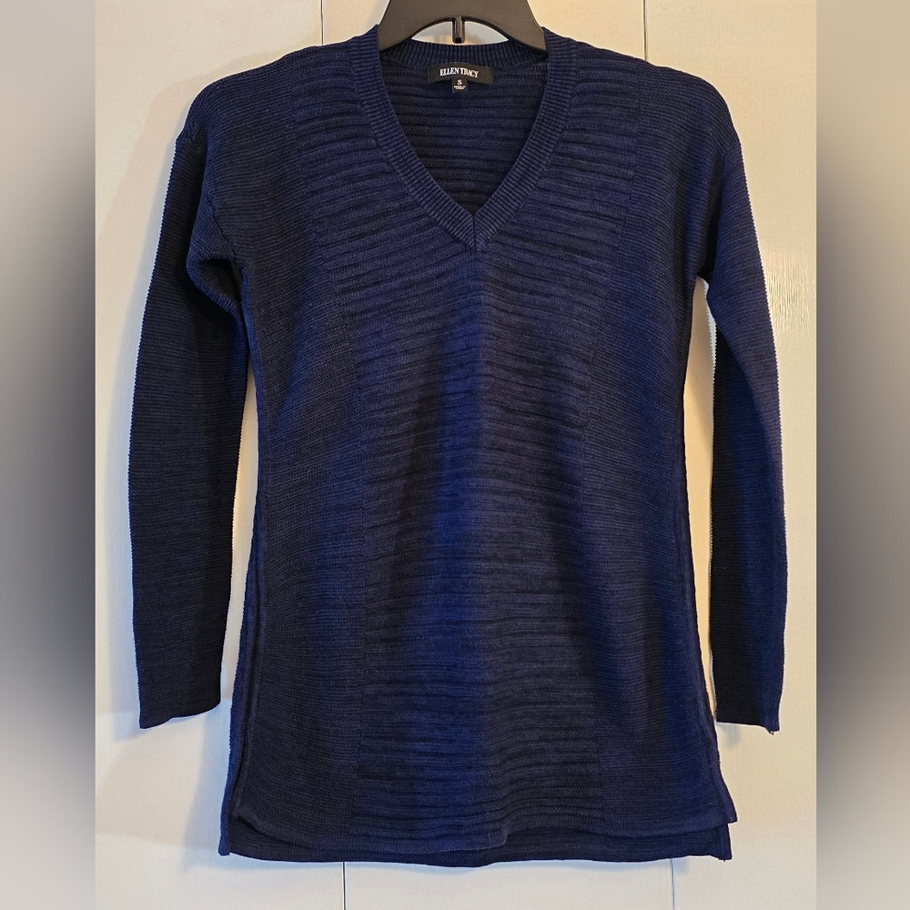 Ellen Tracy V-neck Sweater, Sz S